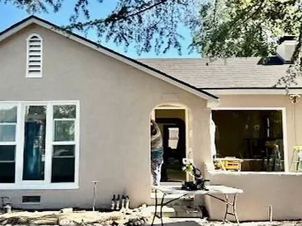 Painting, painter, interior painting in Palos Verdes, CA , Orange Country painter, Los Angeles County Painter, Painting Los Angeles, Painting in Santa Monica, Marina Del Rey painter